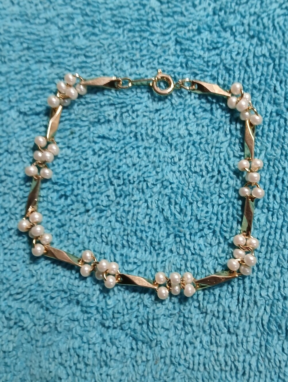 Gold Pearl Cluster Bracelet - Women